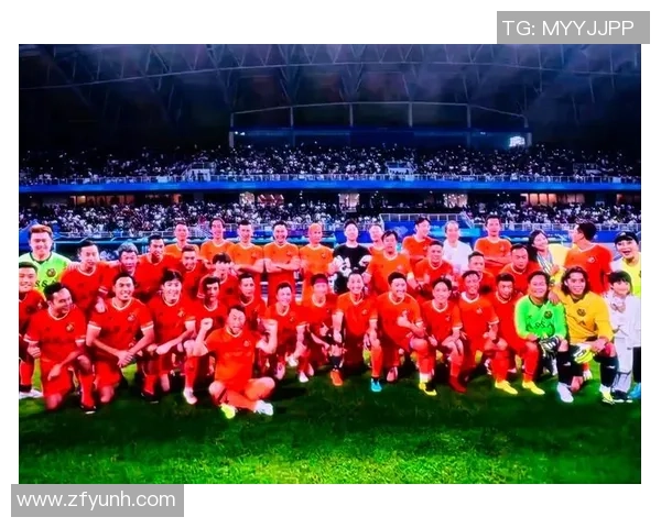 三零年代足球明星盘点及其对足球发展的影响分析